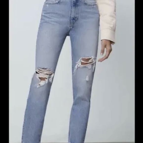 Zara Classic Mom Jean - Picture 1 of 6